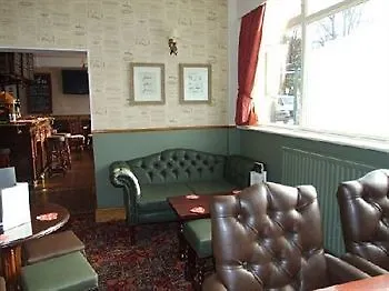 The Waggon & Horses 3*