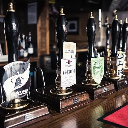 Waggon And Horses Han/Misafirhane